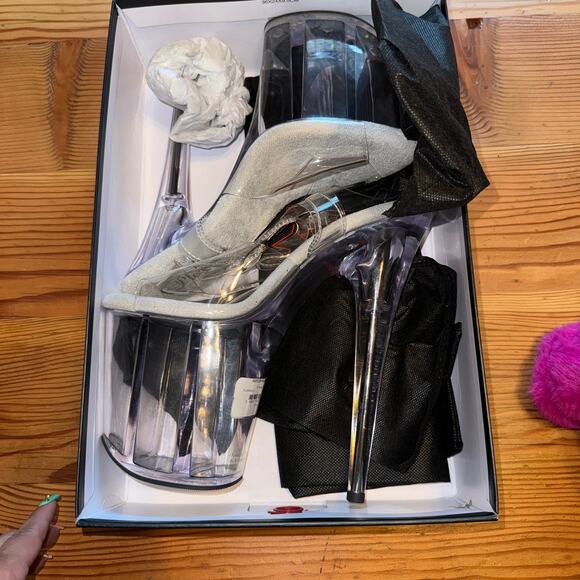 Pleasure Clear Platform high Heels - Picture 4 of 5